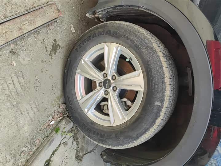 Jetour X70 2024 2024款 1.5T 手动荣耀版 7座