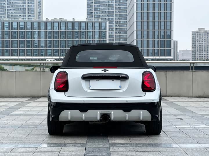 2025 Mini Mini JCW