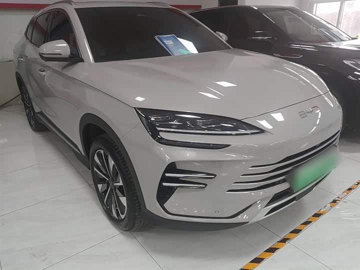 2025 BYD Song Plus Hybrid/EV