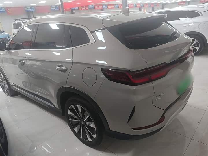2025 BYD Song Plus Hybrid/EV