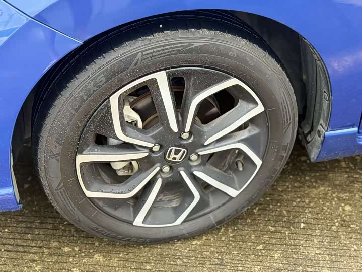 Honda Life 2021 2021款 1.5L CVT SPORT心动版