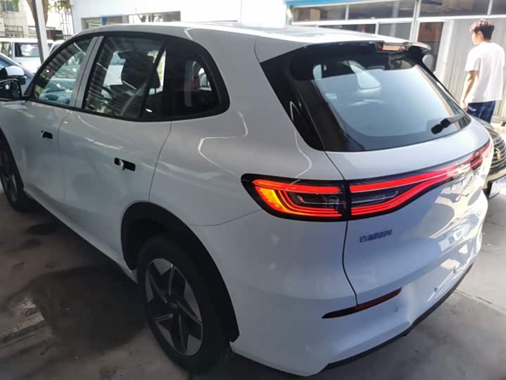 2026 Geely Galaxy E5