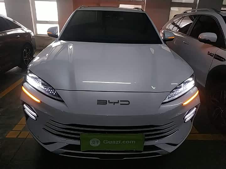 Photo 3 - BYD Song Plus Hybrid/EV