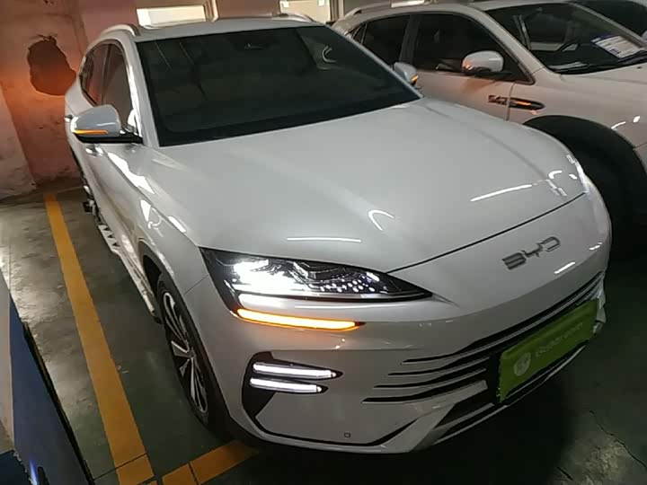 Photo 4 - BYD Song Plus Hybrid/EV