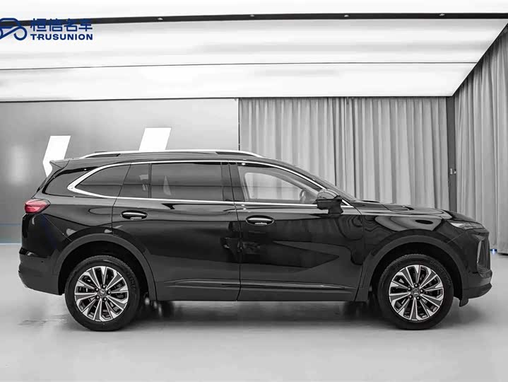 Buick Envision Plus 2025 2025款 昂科威Plus 28T 两驱白金版