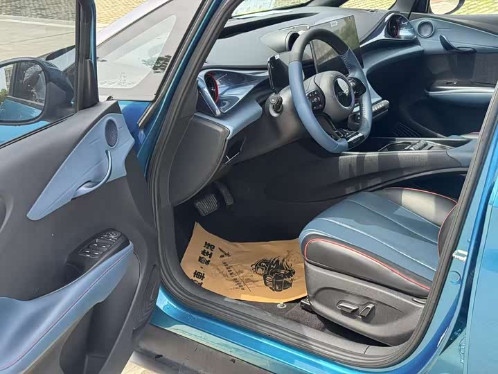 Фото 9 - BYD Dolphin