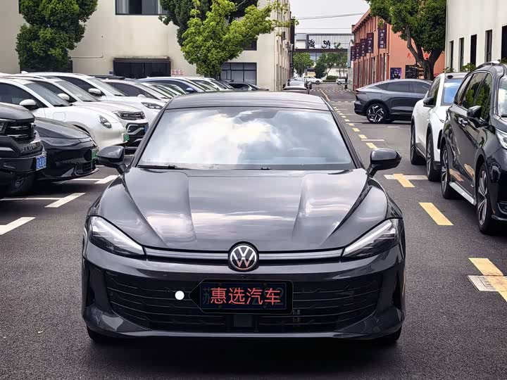 2026 Volkswagen Lamando L