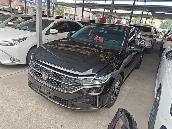 Фото 2 - Volkswagen Lavida