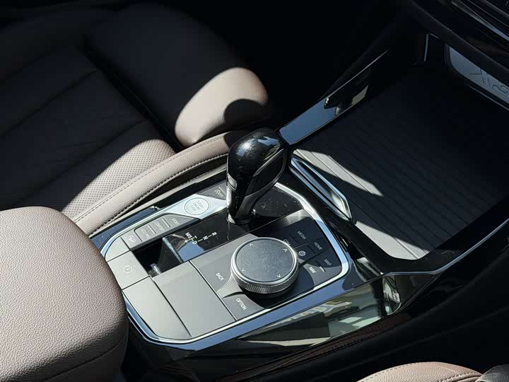 Фото 2 - BMW X3