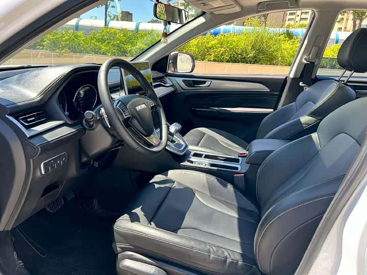 Фото 4 - Haval M6