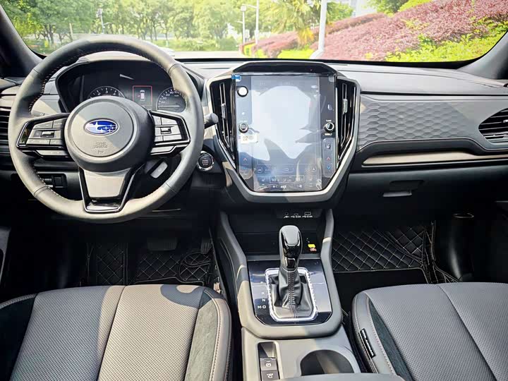 Subaru Forester 2026 2026款 2.5i AWD 旗舰版EyeSight