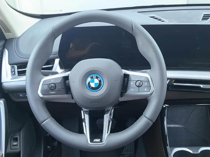 BMW iX1 2025 2025款 eDrive25L M运动套装
