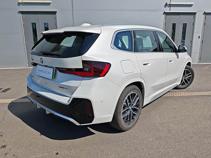 BMW iX1 2025 2025款 eDrive25L M运动套装