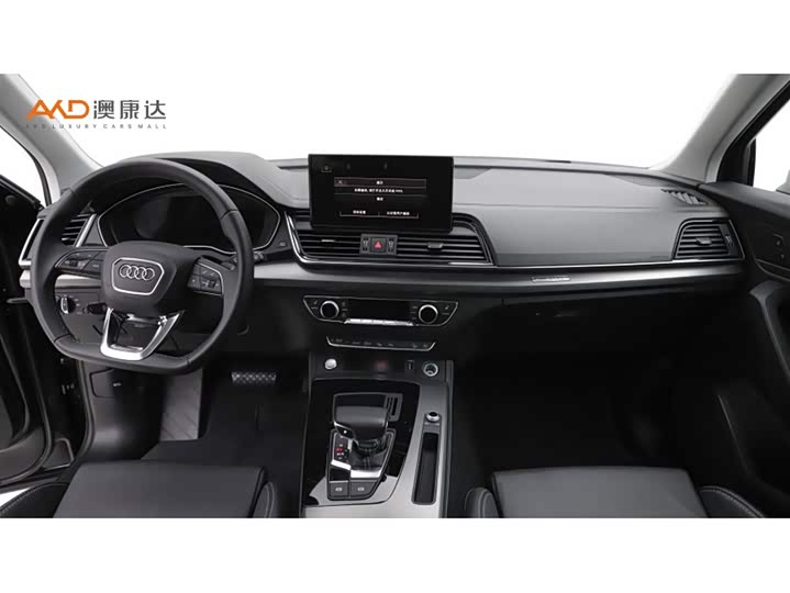 Фото 5 - Audi Q5L