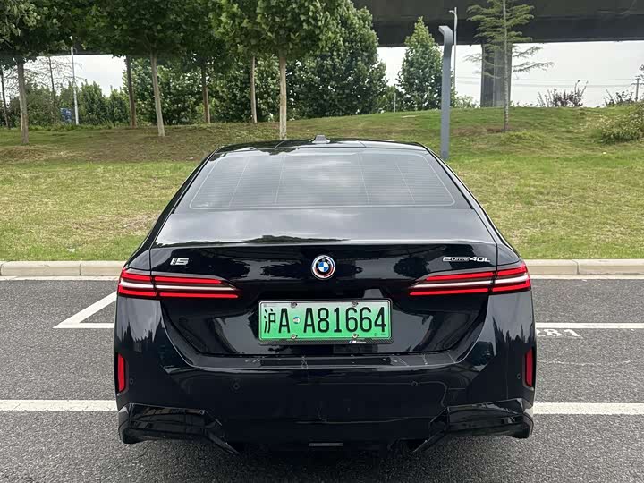 BMW i5 2025 2025款 eDrive 40L M运动套装