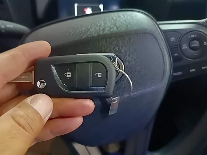Toyota Corolla Cross 2026 2026款 2.0L 先锋版