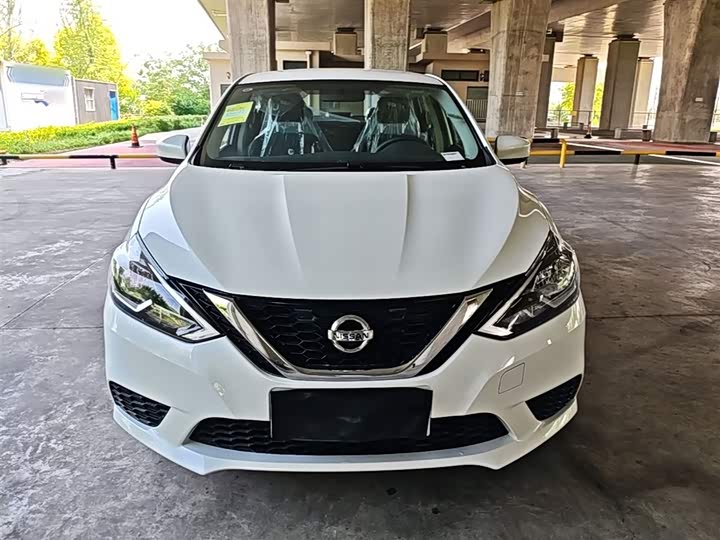 Фото 3 - Nissan Sylphy