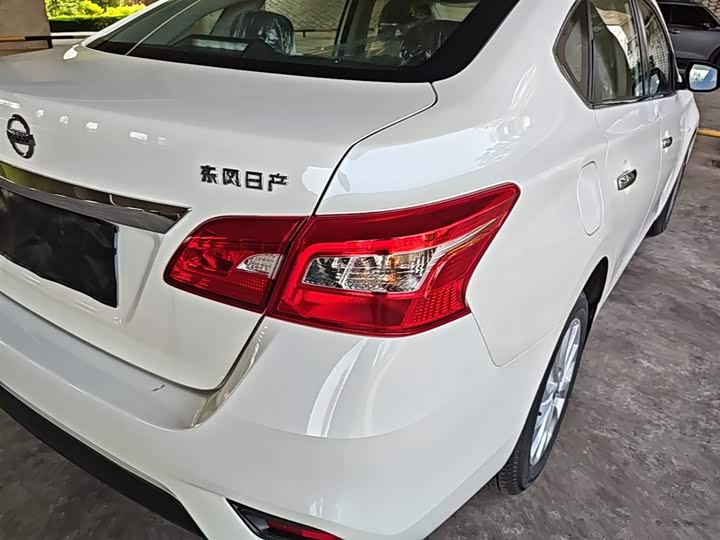 Фото 8 - Nissan Sylphy