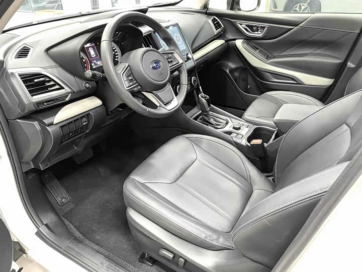 Subaru Forester 2024 2024款 2.0i AWD 豪华版EyeSight