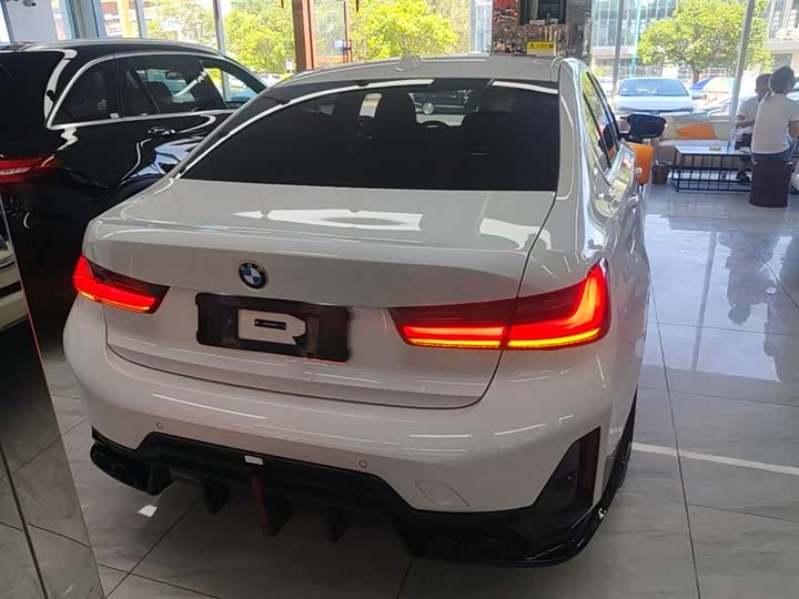 Zdjęcie 6 - BMW 3 Series