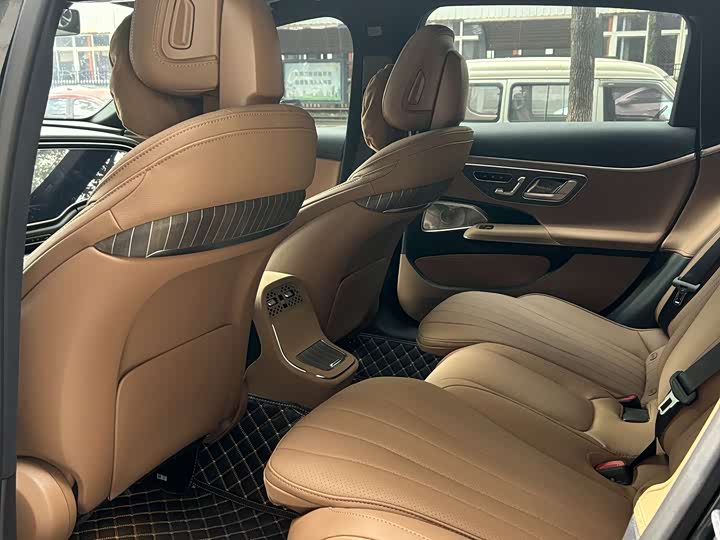 Mercedes-Benz E-Class 2026 2026款 E 300 L 豪华型