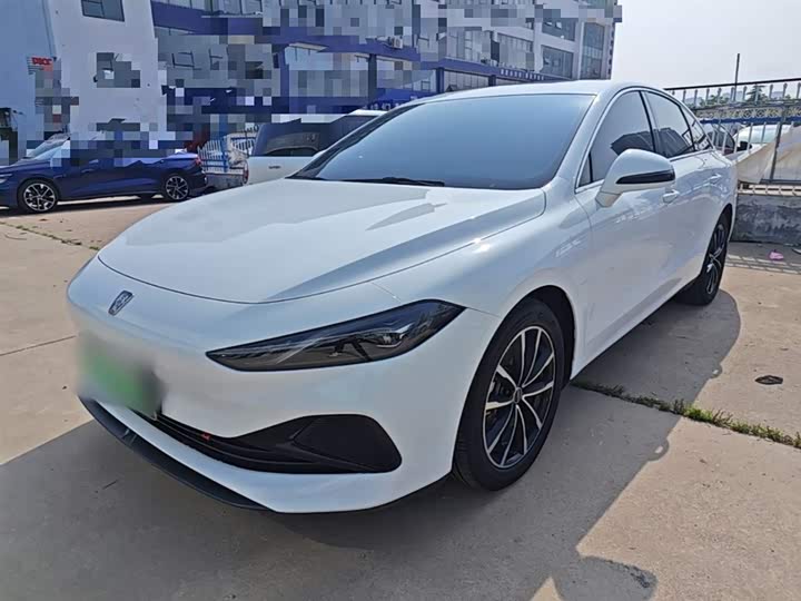 2025 Roewe D7