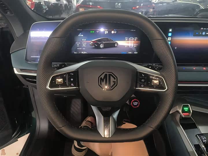 MG Motor 7 2025 2025款 2.0T 405 AT奢享版