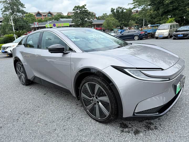 Toyota bZ5 2025 2025款 550 JOY