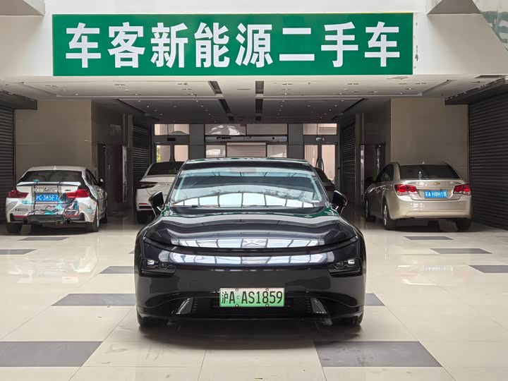 Фото 2 - XPeng P7
