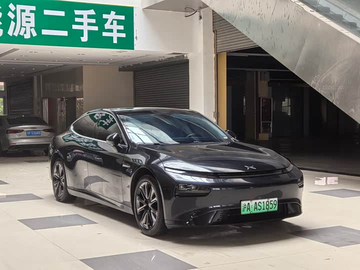 Фото 3 - XPeng P7