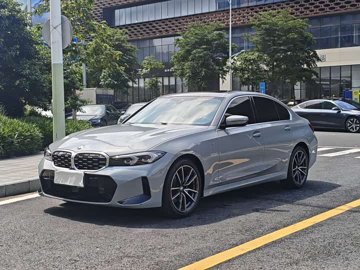 صورة 1 - BMW 3 Series