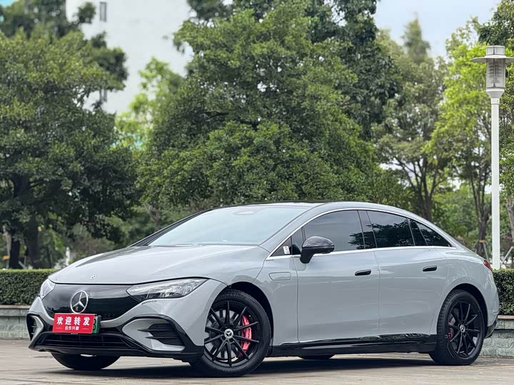 Photo 1 - Mercedes-Benz EQE