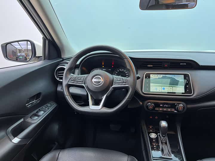 2023 Nissan Kicks