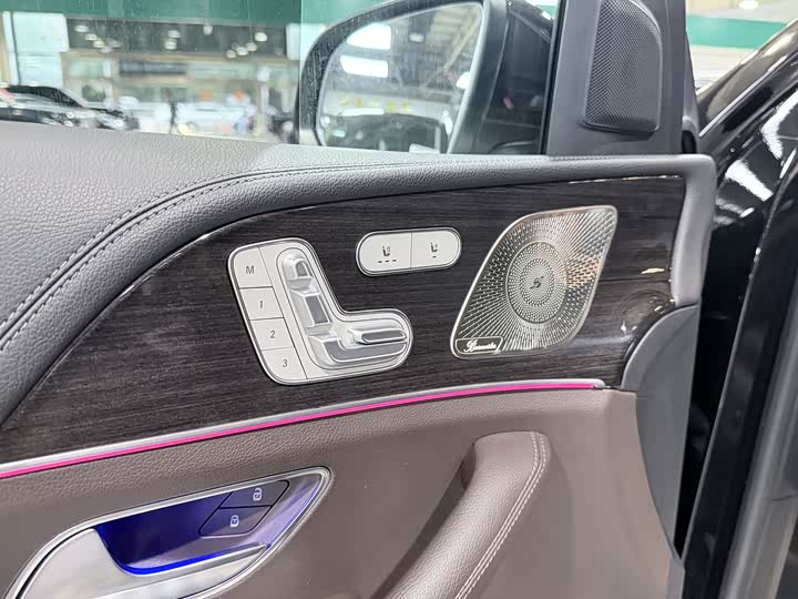 Photo 7 - Mercedes-Benz GLS-Class