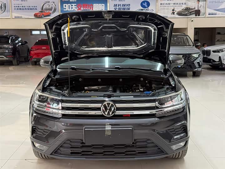 Фото 7 - Volkswagen Tharu