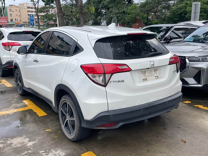 Zdjęcie 4 - Honda Vezel