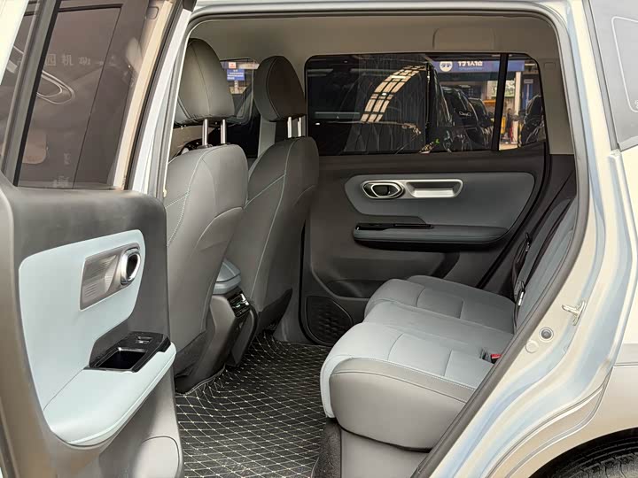 GAC Aion Y 2025 2025款 Plus 510 乐享版 58.4kWh