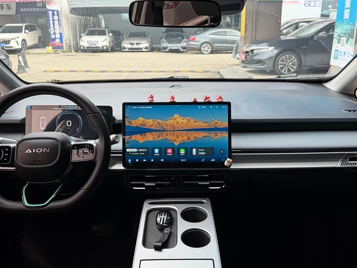 GAC Aion Y 2025 2025款 Plus 510 乐享版 58.4kWh