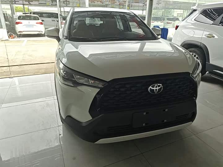 Фото 3 - Toyota Corolla Cross