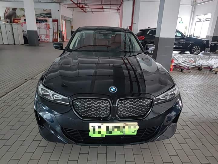 Фото 5 - BMW i3