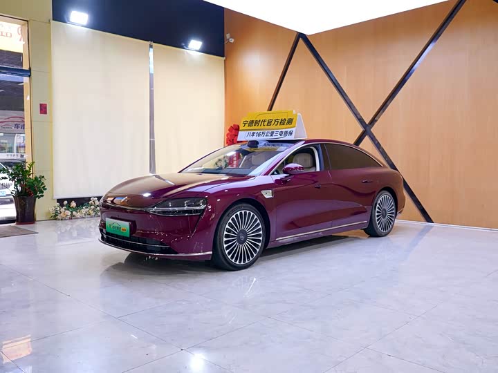 Stelato S9 2026 2026款 增程 Ultra 后驱 53kWh (192线激光雷达）
