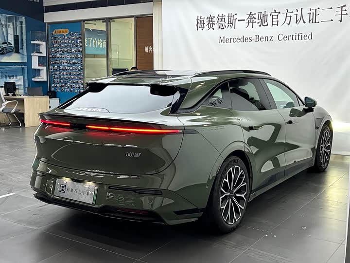 Фото 6 - Zeekr 007 GT