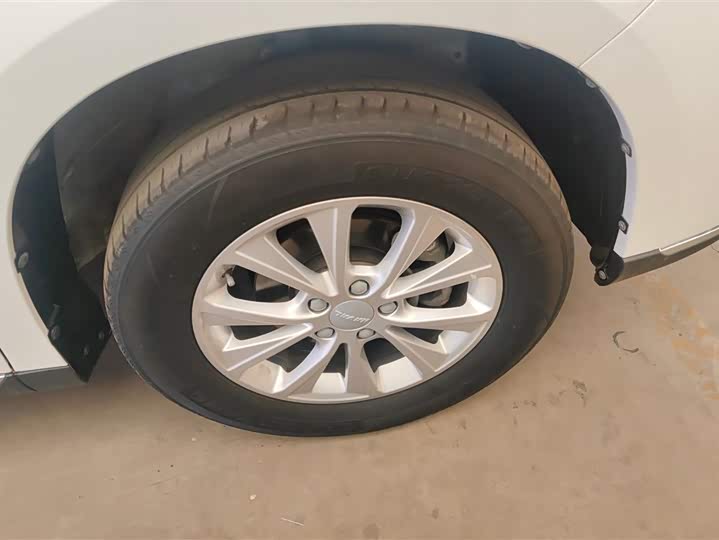 Фото 6 - Haval M6