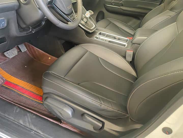 Фото 9 - Haval M6