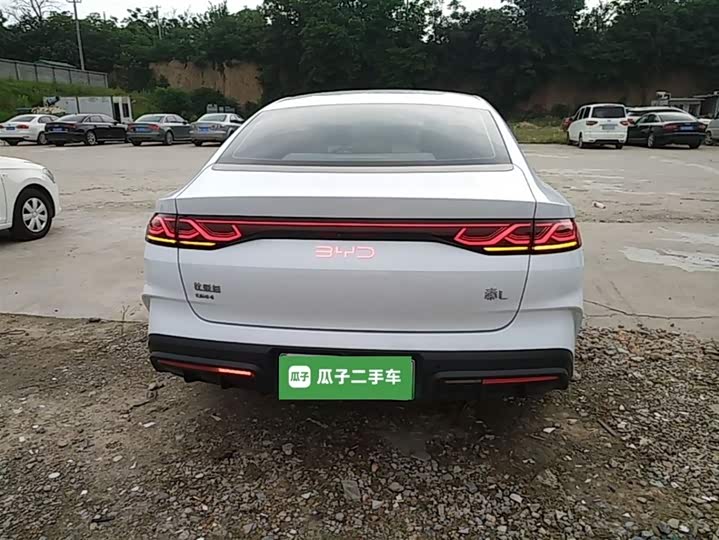 Фото 6 - BYD Qin L