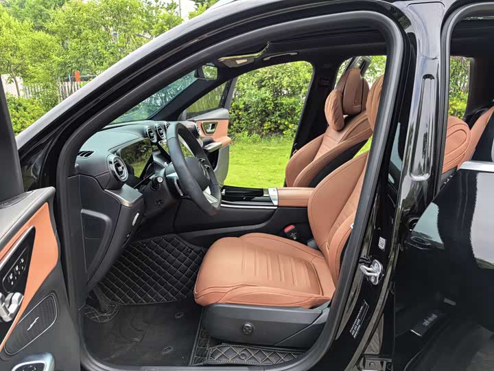 Фото 8 - Mercedes-Benz GLC-Class
