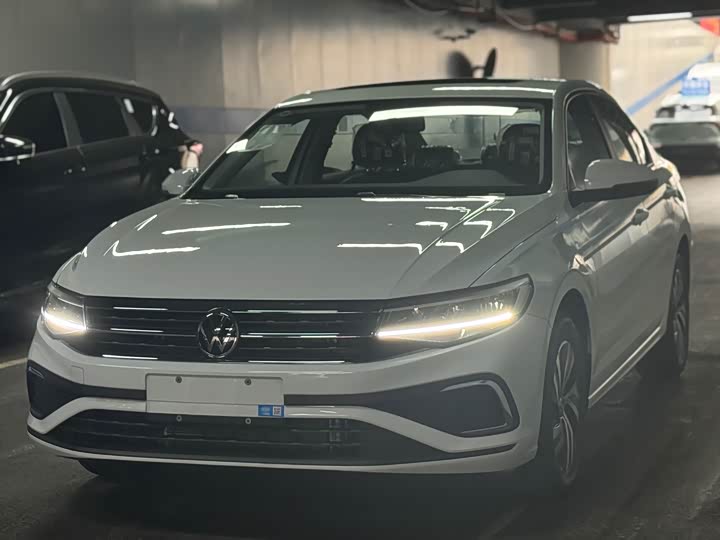 Volkswagen Bora 2025 2025款 200TSI DSG悦行导航版