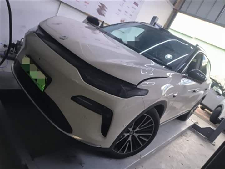 Leapmotor C11 2026 2026款 增程 300激光雷达智尊版