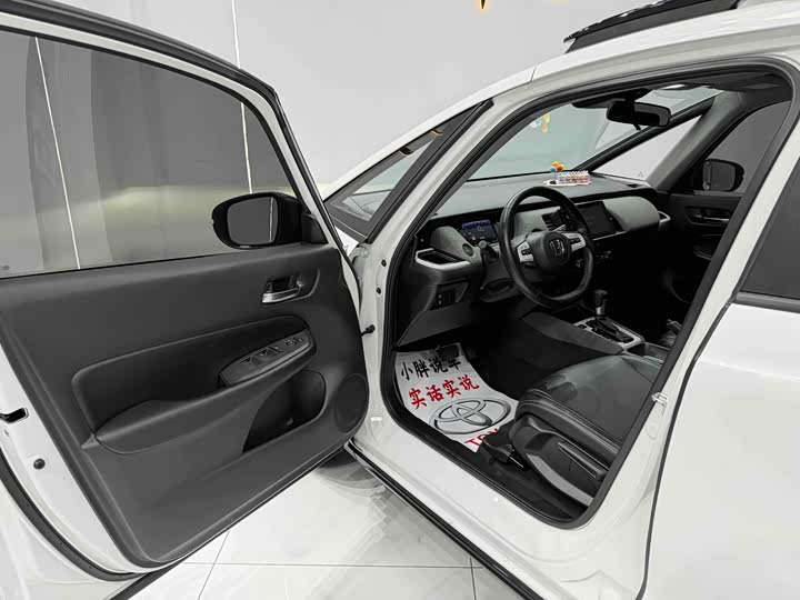 Honda Life 2023 2023款 1.5L CVT CRO-SS灵趣版