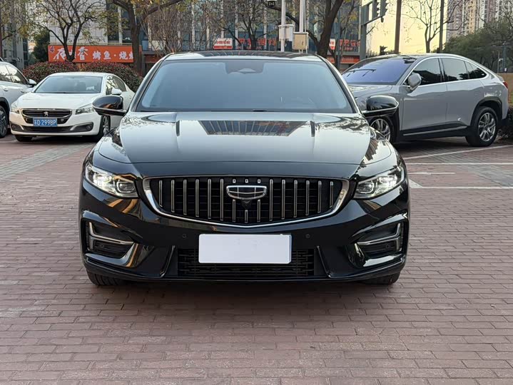 Фото 4 - Geely Preface